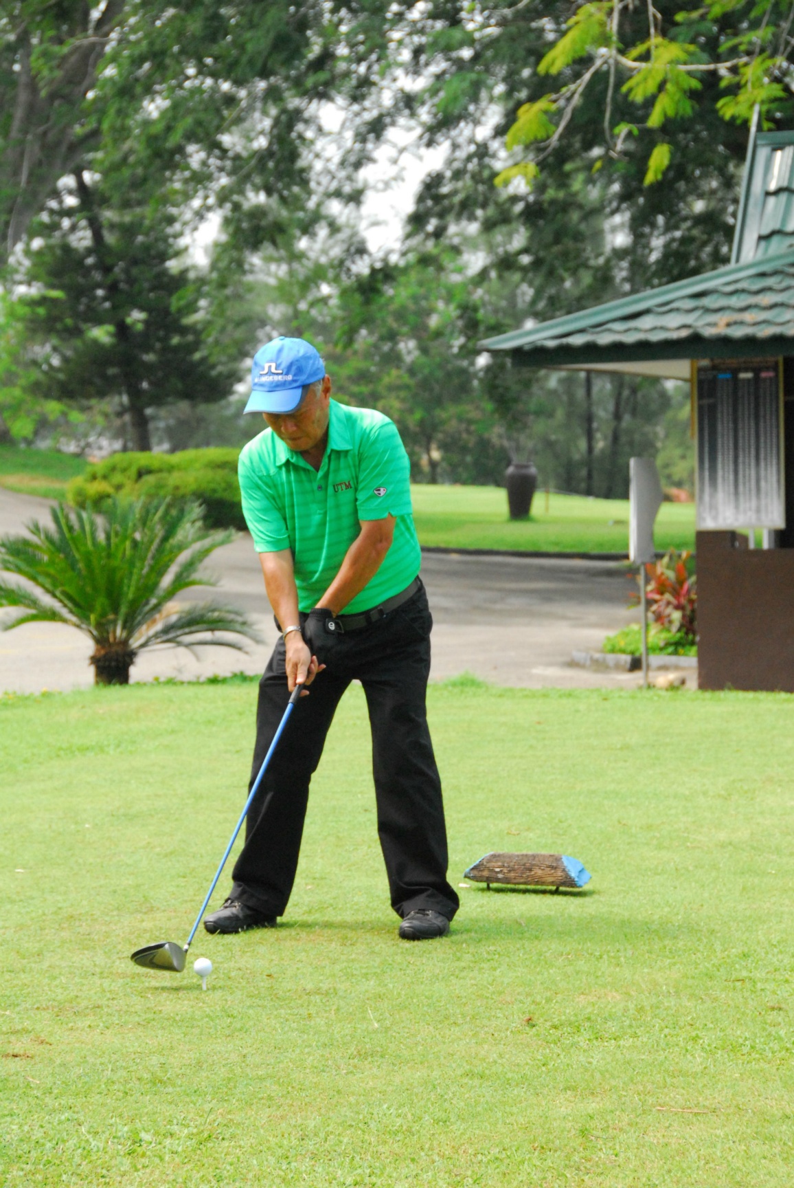 PRO15 157 GOLF DSC 0451.JPG